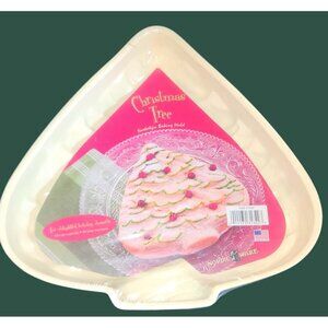 Nordic Ware Christmas Tree Nostalgic Baking Mold New Old Stock Sealed
